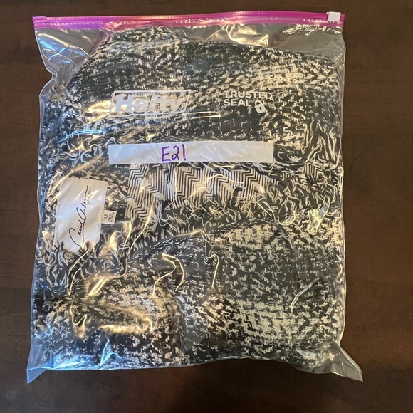 Vintage Carol Anderson by Invitation CAbi plaid tweed fringe jacket style #909 - Picture 7 of 7